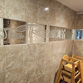The Reef - Bathrooms - Bars Near Me - Sandown, IOW