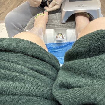 Lumina Nail Spa - Nail Salons Near Me - Denver, Colorado
