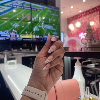 Modish Nail Bar - Nail Salons Near Me - Dallas, Texas
