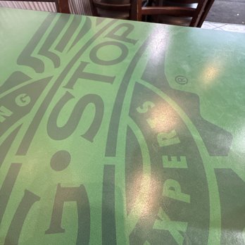 Wingstop - Table - Chicken Wings Near Me - Maumee, Ohio