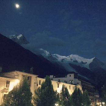 Hôtel Le Chamonix - 3 am (because time difference) - Hotels Near Me - Chamonix Mont Blanc, 74