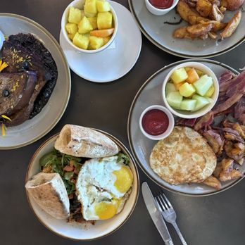 LIBERTY FOOD & WINE EXCHANGE with photos - Updated August 2024 - 1780 ...