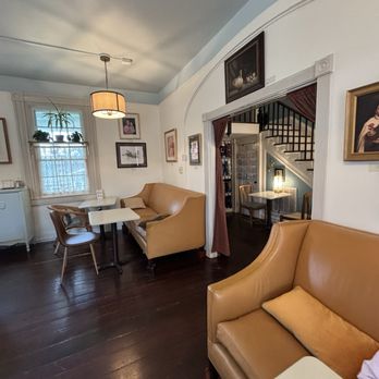 Trinity House Cafe & Market - Sitting area - Cafes Near Me - Leesburg, Virginia Trinity House Cafe & Market - Sitting area - Cafes Near Me - Leesburg, Virginia