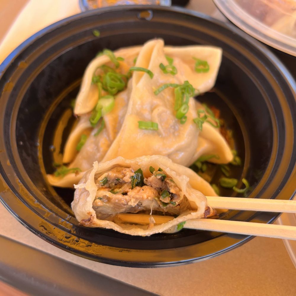 Mad Dumplings - Irvine - The Beyond - inside - Asian Fusion Near Me - Irvine, California