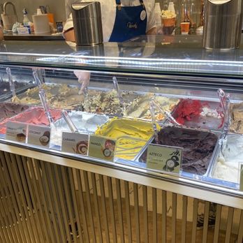 Venchi - Gelato flavors - Gelato Near Me - Santa Clara, California