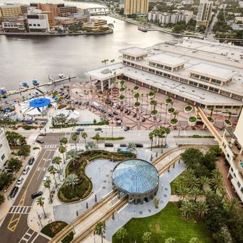 Beacon - the view - Cocktail Bars Near Me - Tampa, Florida Beacon - the view - Cocktail Bars Near Me - Tampa, Florida