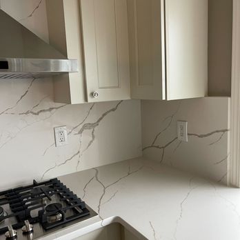 Elite Kitchen & Bath - Luxury quartz countertop full height backsplash - Cabinetry Near Me - Tacoma, Washington