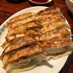 Photo of 原宿餃子樓 - Shibuya, 13, JP. Pan-fried Gyoza - SOOOOO GOOOD!!!
