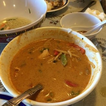 Houa Khong Restaurant - Red curry - Thai Near Me - Merced, California