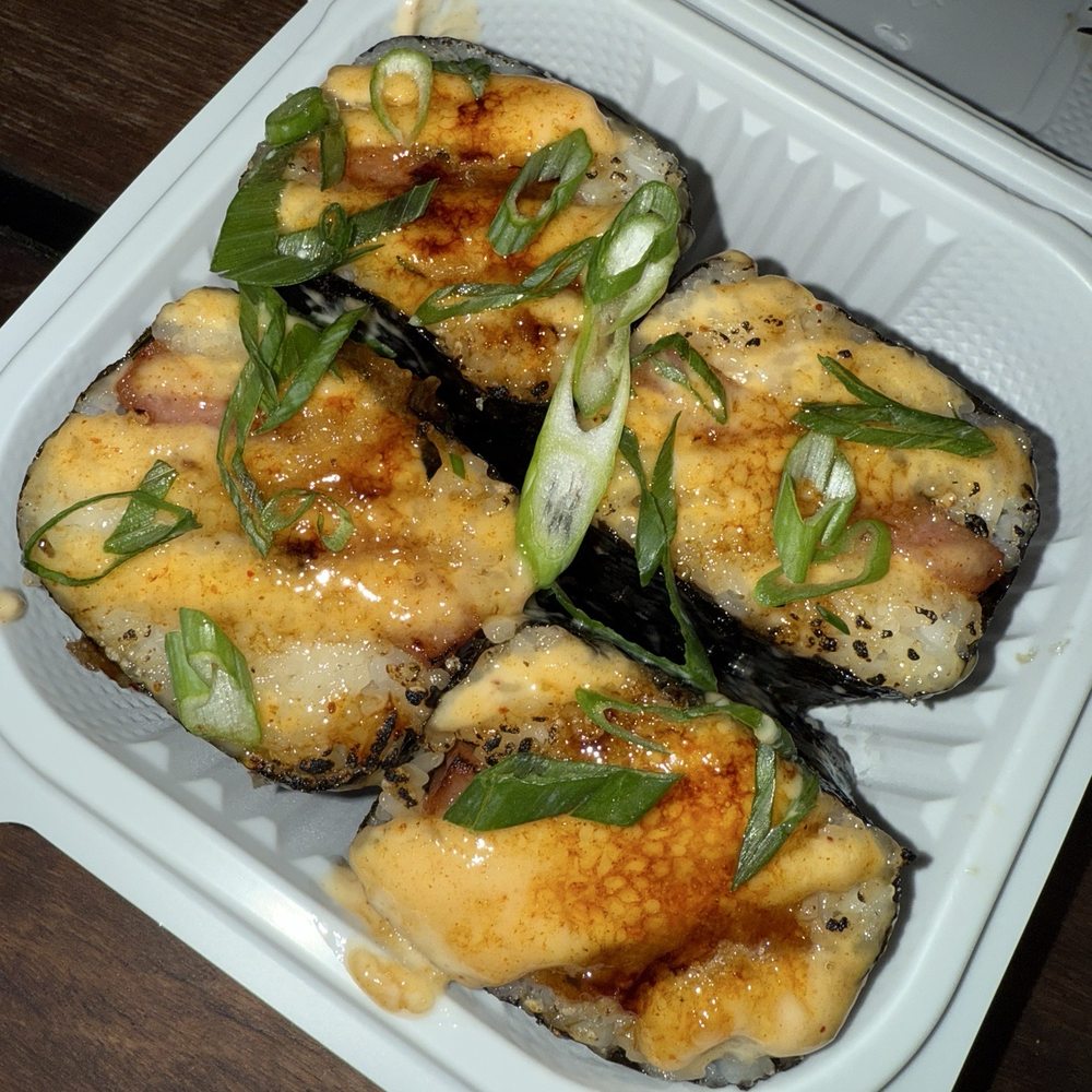 Shootz - Hawaiian Near Me - Stanton, California