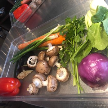 Cirillo's Culinary Academy - Veggies already portioned out and ready for class to start - Cooking Schools Near Me - Toronto, Ontario