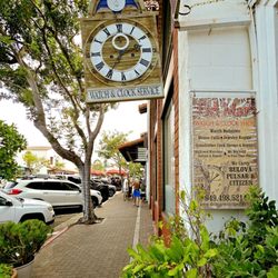 Del Mar Watch & Clock Shop