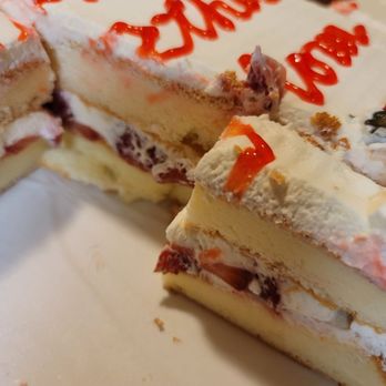 Fresa Bakery - Yum yum - Bakeries Near Me - Palmdale, California Fresa Bakery - Yum yum - Bakeries Near Me - Palmdale, California