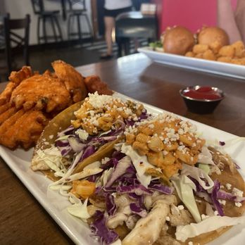 The Craft House - Fish Tacos - Gastropubs Near Me - Clovis, California