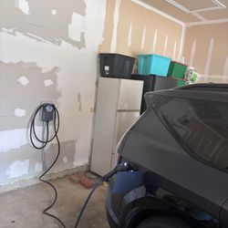 Goldstream Electrical Services - ChargePoint Home Flex EV Charger