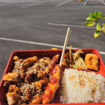 Miyo's Restaurant - Sesame Chicken Bento with Fried Tofu, Rice, and Fried Vegetables. - Izakaya Near Me - Hilo, Hawaii Miyo's Restaurant - Sesame Chicken Bento with Fried Tofu, Rice, and Fried Vegetables. - Izakaya Near Me - Hilo, Hawaii