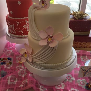 Sweet Creations - Let us create your wedding cake - Custom Cakes Near Me - Royal Palm Beach, Florida Sweet Creations - Let us create your wedding cake - Custom Cakes Near Me - Royal Palm Beach, Florida