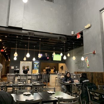 Bonchon Glenview - Interior - Korean Near Me - Glenview, Illinois