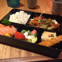 Sushi & More - Bento box