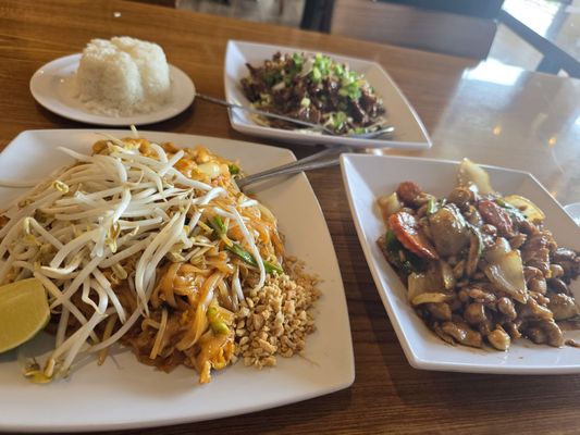 Nine & Nine Thai Kitchen by null