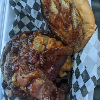 Barbecue Boys - Bacon cheeseburger - Barbeque Near Me - Coeur d'Alene, Idaho Barbecue Boys - Bacon cheeseburger - Barbeque Near Me - Coeur d'Alene, Idaho