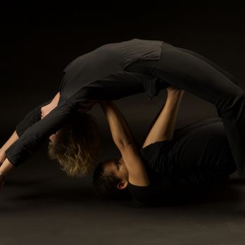 Aero Yoga - Letting go. - Massage Near Me - Woluwe, BRU