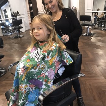 Oliver & Tate - Kesley is great with kids. - Hair Salons Near Me - Omaha, Nebraska