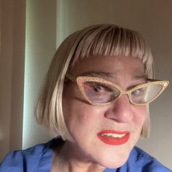 French Twist LLC - I love my new hair!!