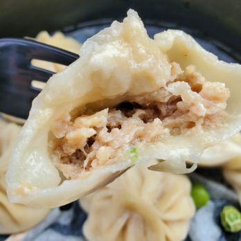 Juicy Dumpling Factory - Inside the chicken dumpling - Chinese Near Me - Cypress, California Juicy Dumpling Factory - Inside the chicken dumpling - Chinese Near Me - Cypress, California