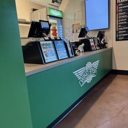 Wingstop - Inside