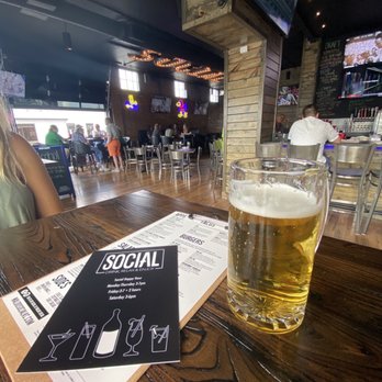 Social Waldo - Sports Bars Near Me - Kansas City, Missouri