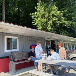 Pop's Place Biscuits, Burgers & BBQ - Entrance