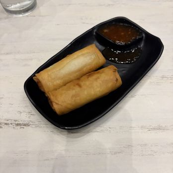 Open Rice Metropolitan - Veggie Spring Rolls (3/5) - Asian Fusion Near Me - Charlotte, North Carolina Open Rice Metropolitan - Veggie Spring Rolls (3/5) - Asian Fusion Near Me - Charlotte, North Carolina