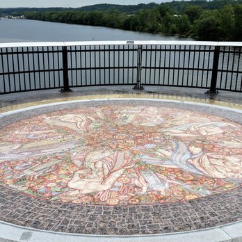 Mohawk Valley Gateway Overlook - Wheel Of Live reproduction of a carpet made in Amsterdam for the Waldorf Astoria lobby in the 1930s. - Parks Near Me - Amsterdam, New York