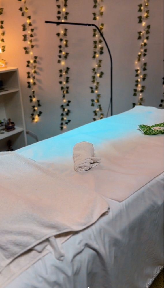 Feeling Grounded Logo