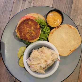Charleston Crab House - Seafood Near Me - Charleston, South Carolina
