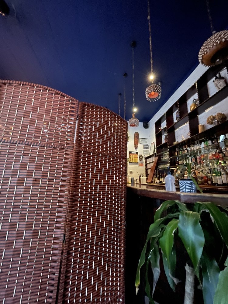 Cafe Rue Dix