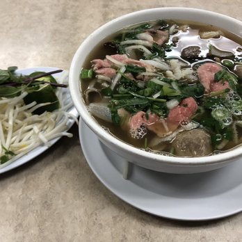 Pho An Hoa - Pho with the works - Vietnamese Near Me - San Leandro, California