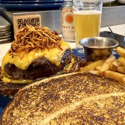 Great cheeseburger
