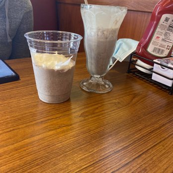 Denny's - I guess they made too much shake so it was awesome that they gave you the extras instead of throwing it away. - Diners Near Me - Victorville, California