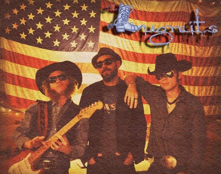 Social spots from Rounding 3rd Bar & Casino