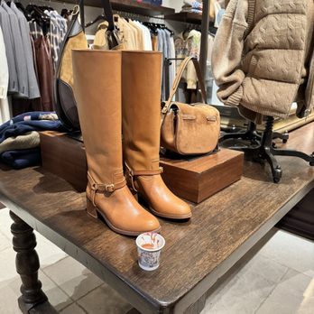 Ralph Lauren - Women's Clothing Near Me - Beverly Hills, California Ralph Lauren - Women's Clothing Near Me - Beverly Hills, California
