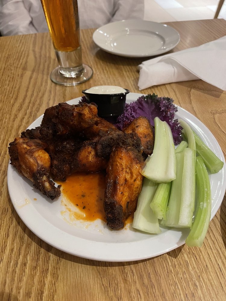 DOCKSIDE GRILL AT SHERATON FOUR POINTS HOTEL Updated August 2024 23