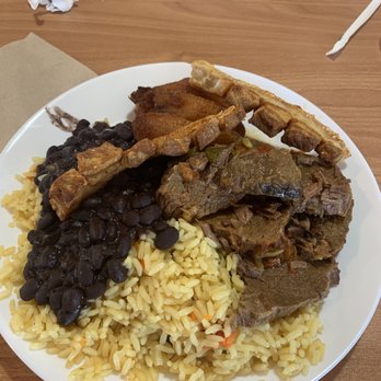 La Cocina De Abuela - Lunch Special! Nom Nom Nom - Cuban Near Me - Gainesville, Florida