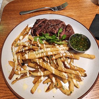 Laurel Park - Steak n Frites - New American Near Me - Charlotte, North Carolina