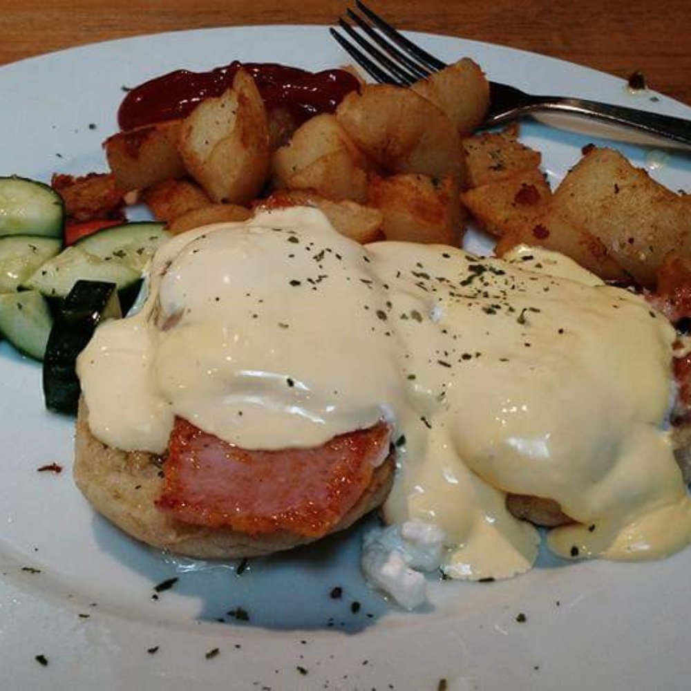 Frankie's - Eggs Benedict - Breakfast & Brunch Near Me - Toronto, Ontario Frankie's - Eggs Benedict - Breakfast & Brunch Near Me - Toronto, Ontario