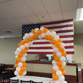 Golden Corral Buffet & Grill - Dining area - American Near Me - Ontario, California Golden Corral Buffet & Grill - Dining area - American Near Me - Ontario, California