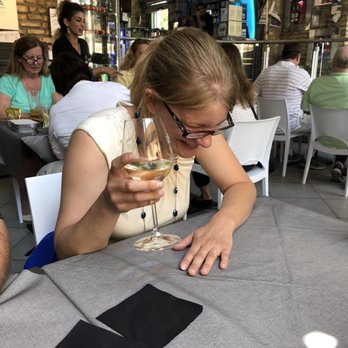 Oppio Caffè - My sister and the wine - Dance Clubs Near Me - Rome, RM