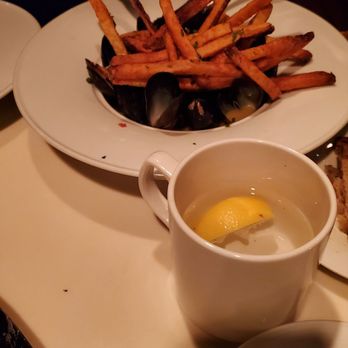 L'Albatros - Mussels with frites - French Near Me - Cleveland, Ohio L'Albatros - Mussels with frites - French Near Me - Cleveland, Ohio