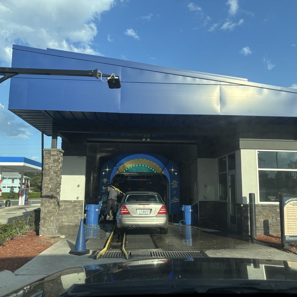 Whistle Express Car Wash - Wash bay - Car Wash Near Me - Jacksonville, Florida Whistle Express Car Wash - Wash bay - Car Wash Near Me - Jacksonville, Florida